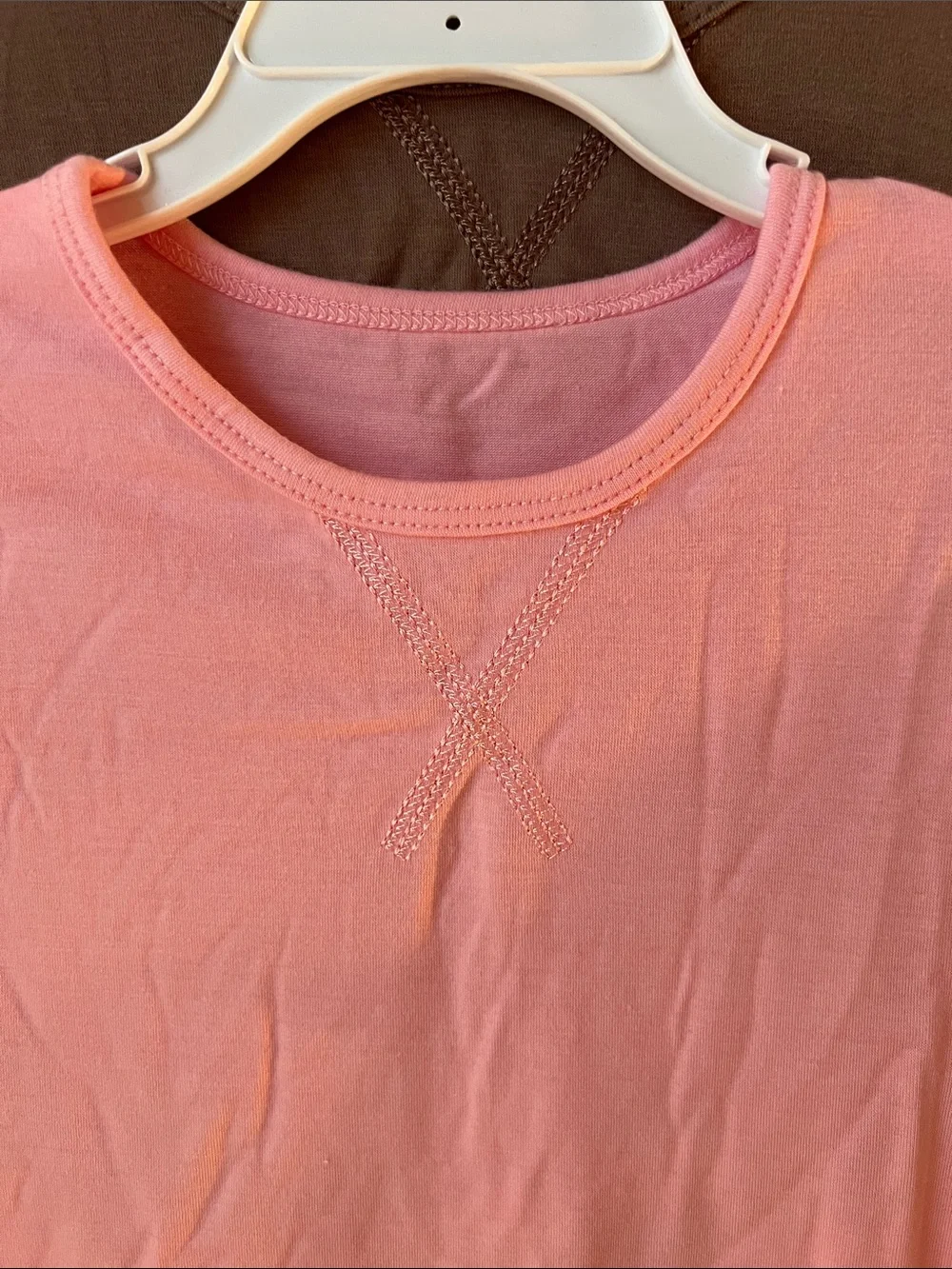 Kids Short Sleeve Tees- Pink & Brown Size 5-6 Lot 2 Shirts New Free Squeeze Cube